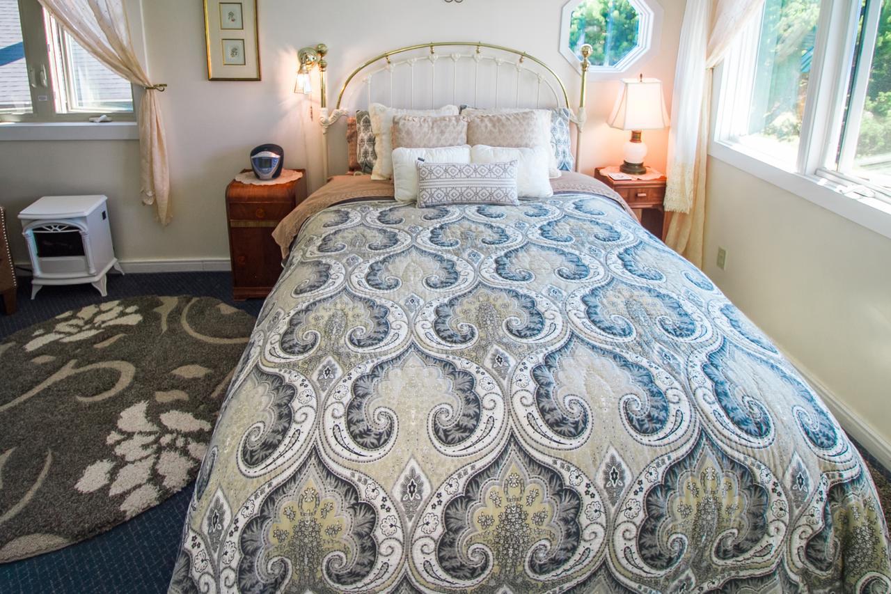Boreas Bed & Breakfast Inn ロングビーチ エクステリア 写真